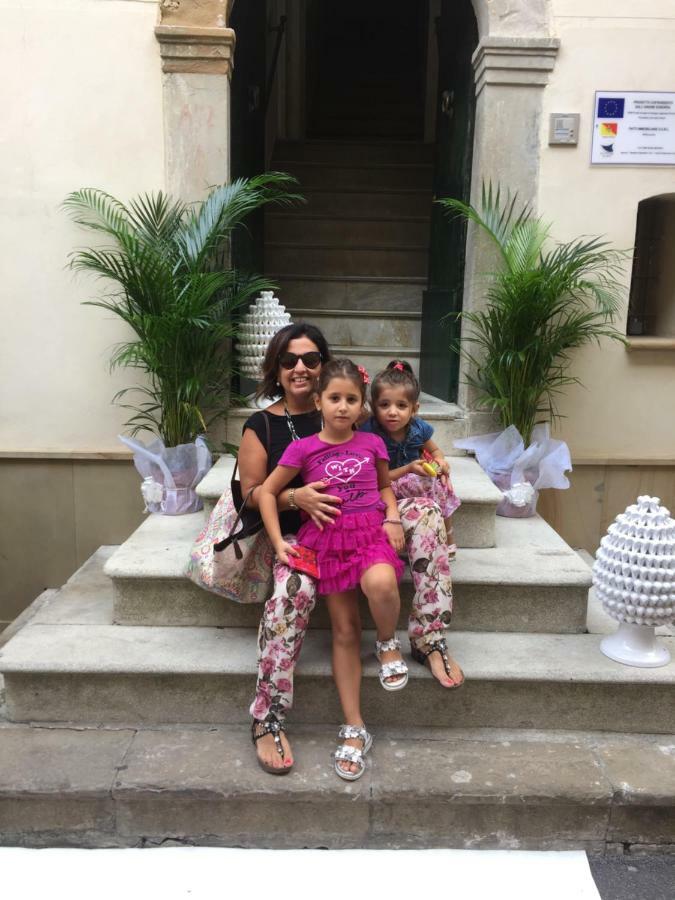 Palazzo Pagliaro Hotel Santo Stefano di Camastra Buitenkant foto